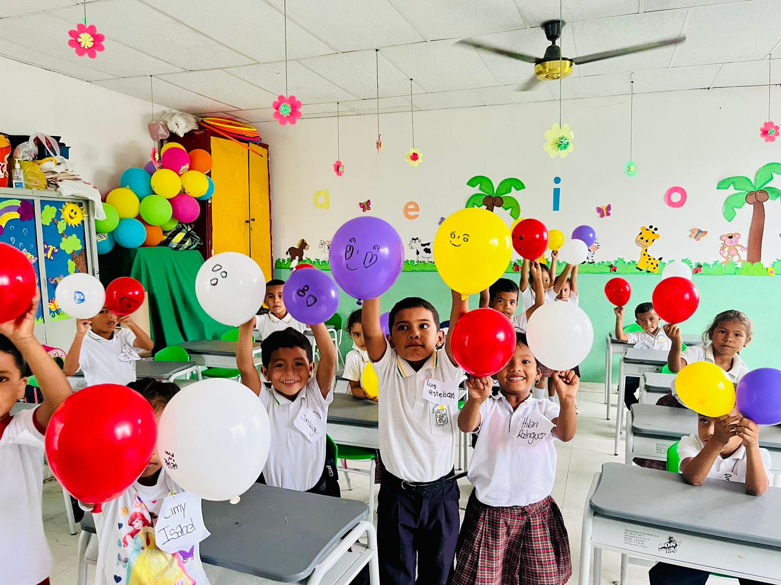 81f5f829-e208-4653-bb64-63fe8048c5a5